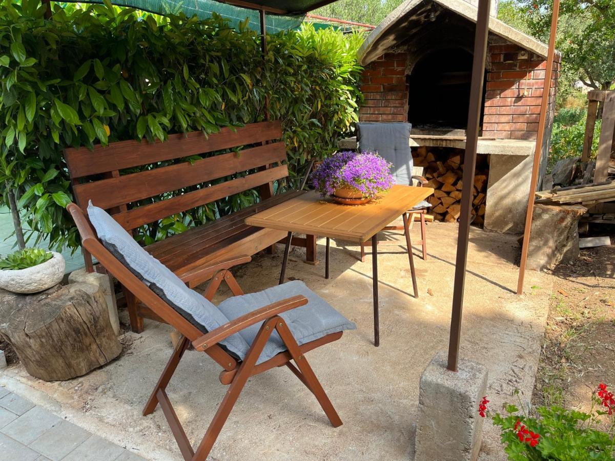 Apartment Ruzica Sukošan Buitenkant foto