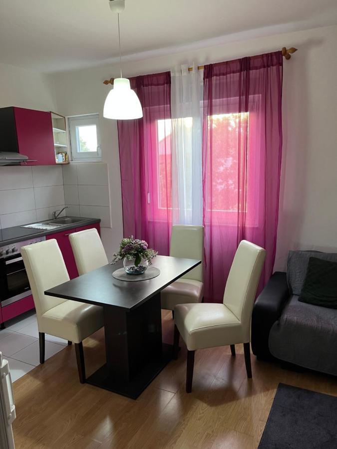 Apartment Ruzica Sukošan Buitenkant foto
