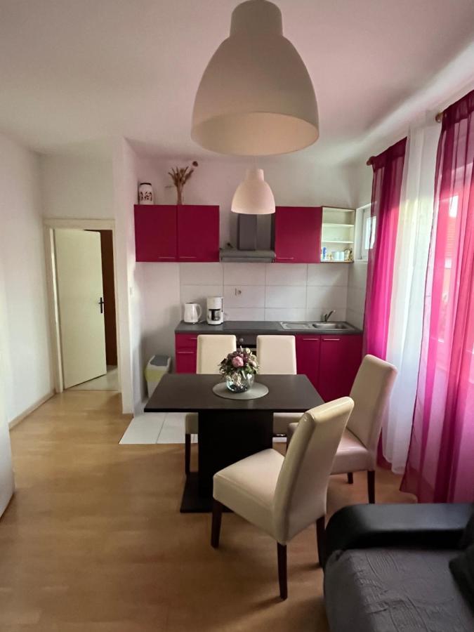 Apartment Ruzica Sukošan Buitenkant foto