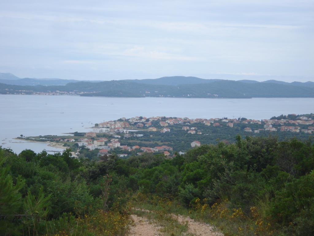 Apartment Ruzica Sukošan Buitenkant foto